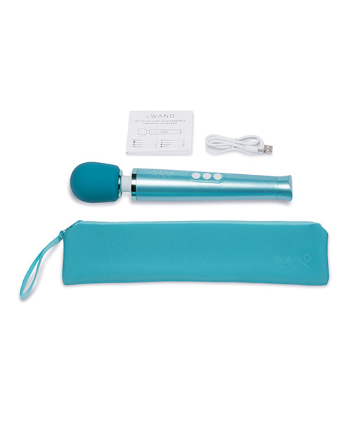 Le Wand Dive Submersible Rechargeable Vibrating Massager